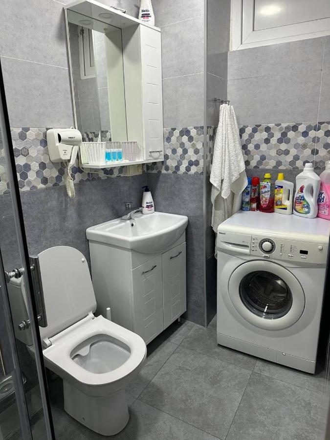 Family Apartament Lejlighed Tbilisi Eksteriør billede